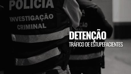 Homem foi detido duas vezes por tráfico de droga mas voltou a traficar e agora fica em prisão preventiva