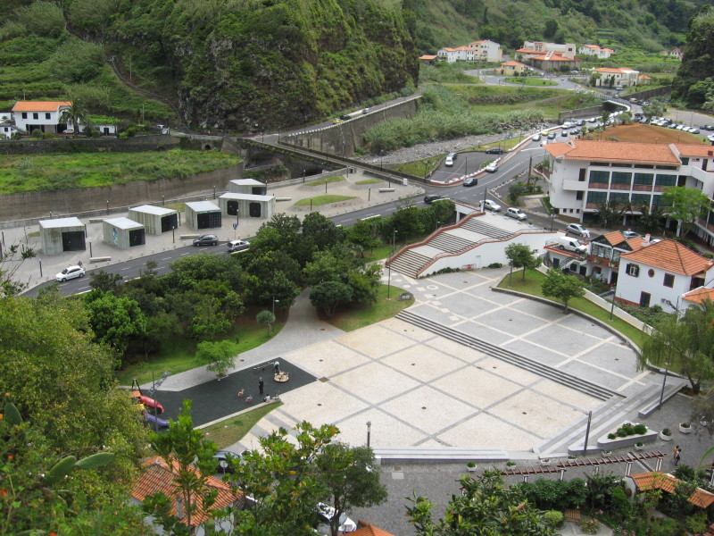 Homem alcoolizado bate três vezes num dia - Agora Madeira